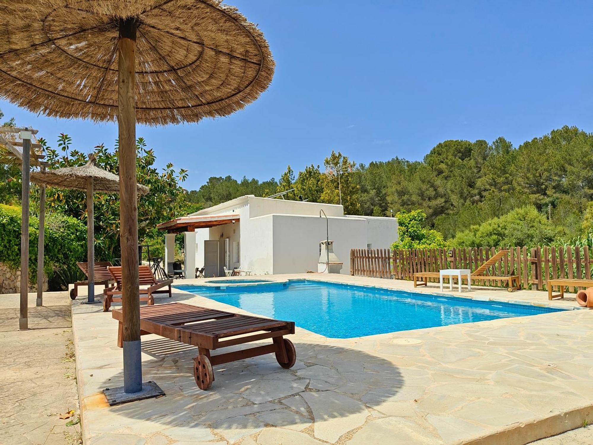 Villa Can Mestreso Suite Ibiza サン・ホアン・デ・ラブリチャ エクステリア 写真